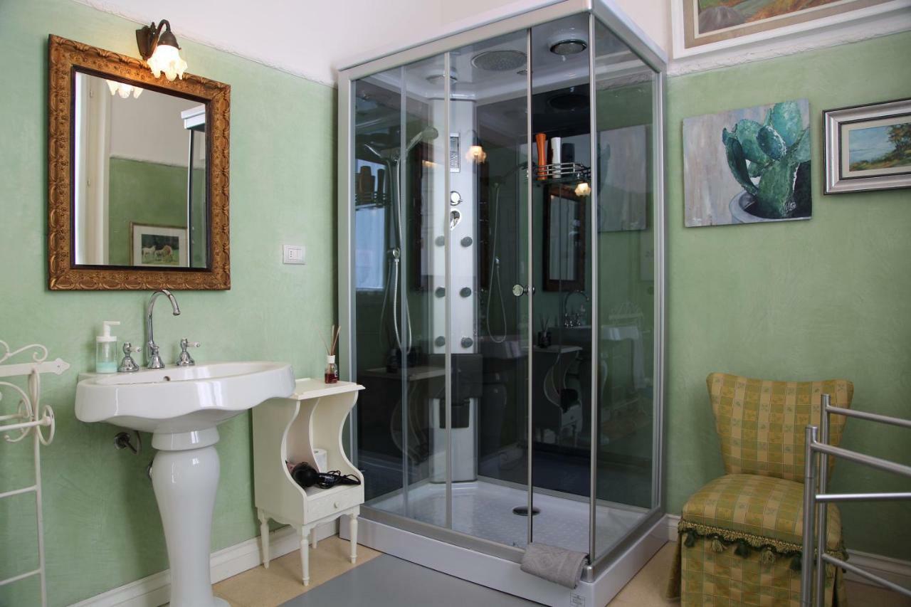 Masnadieri 18 Parma Ngoại thất bức ảnh
